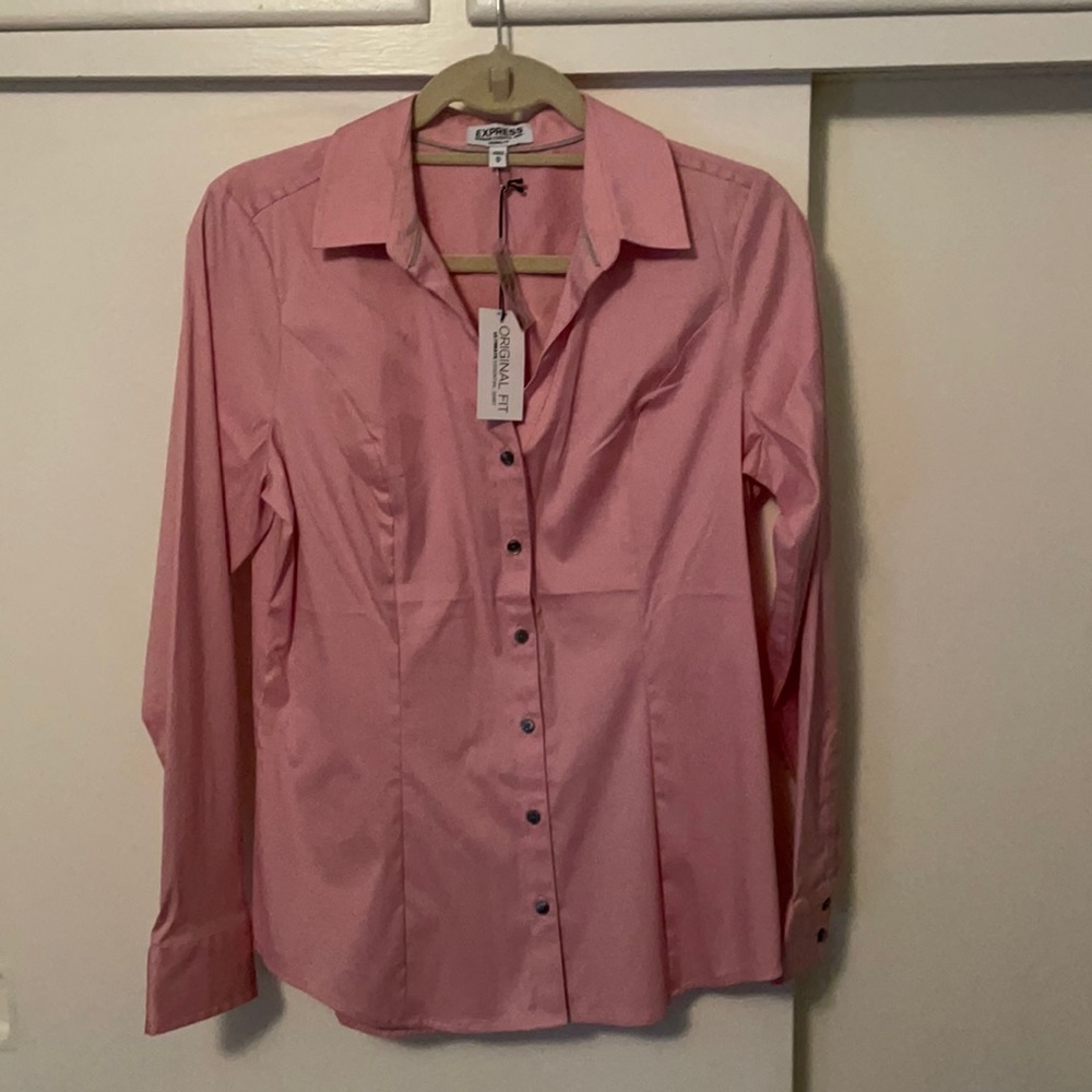 New (with tags) Express Ultimate Essentials Shirt